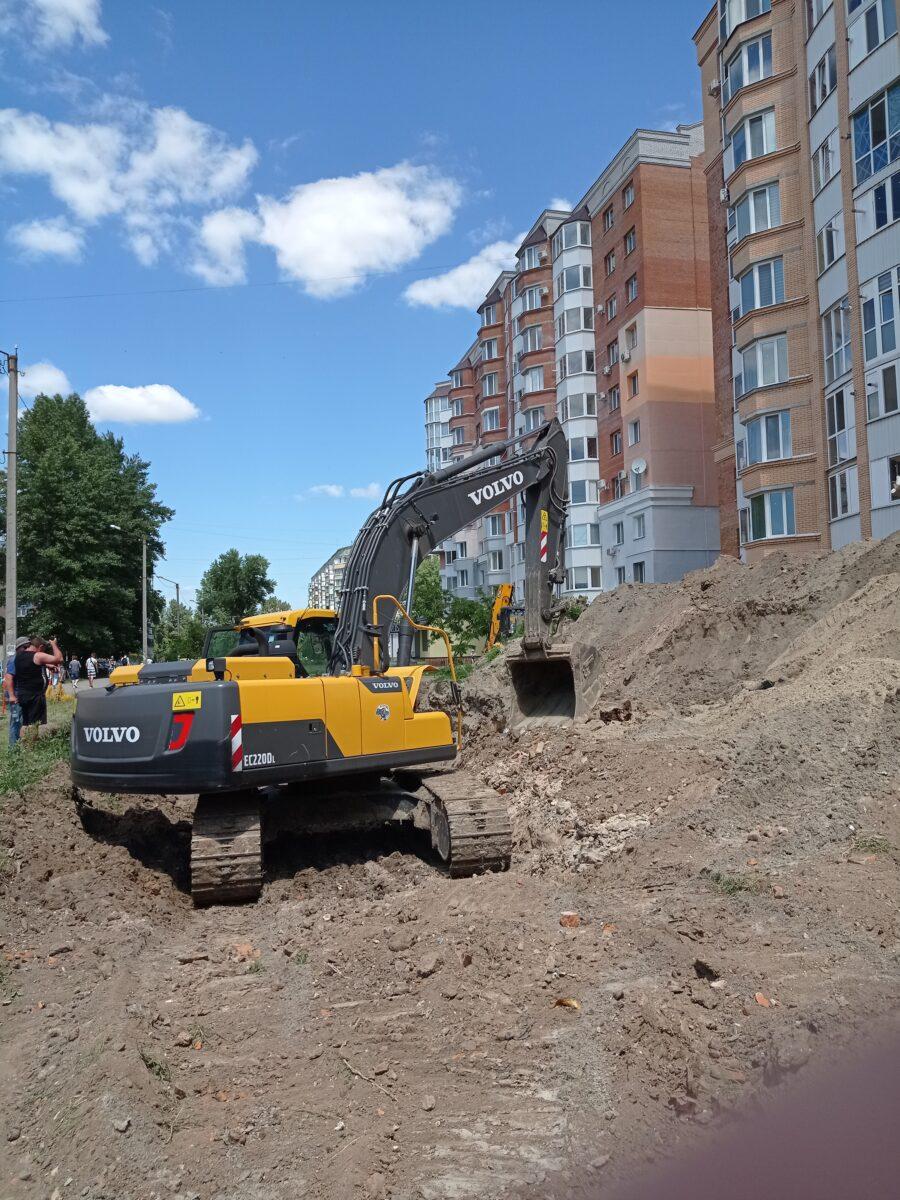 Поворотний гусеничний Поворотний гусеничний