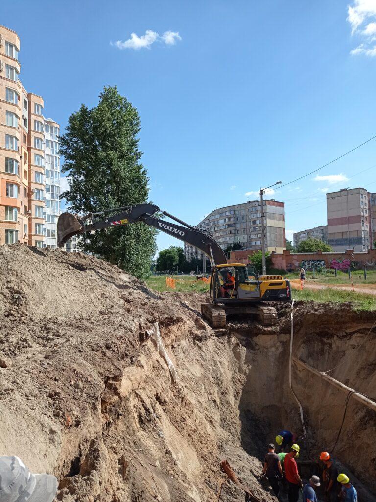 Поворотний гусеничний