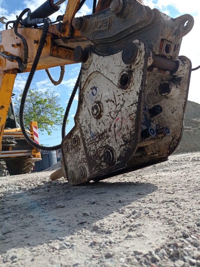 Навісне обладнання